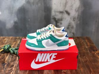 KasinaxNike Dunk LowRoad Sign”