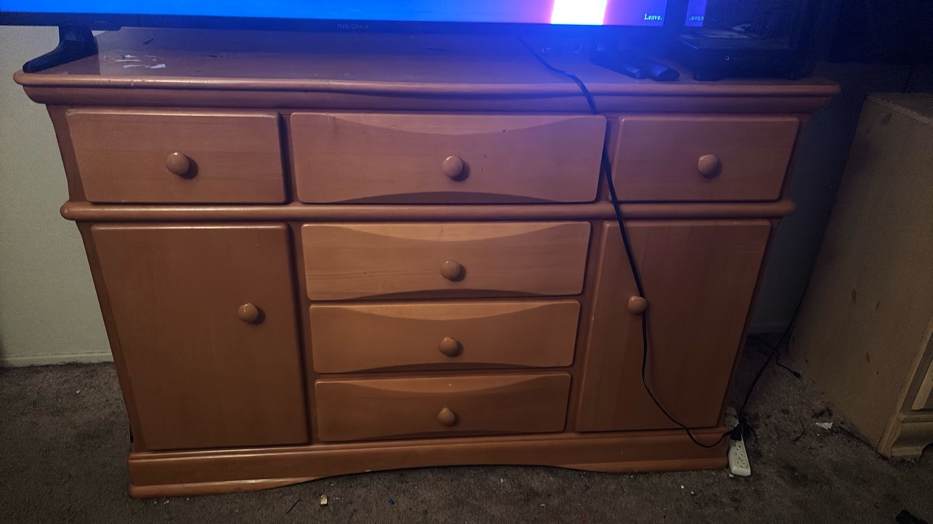 Dresser