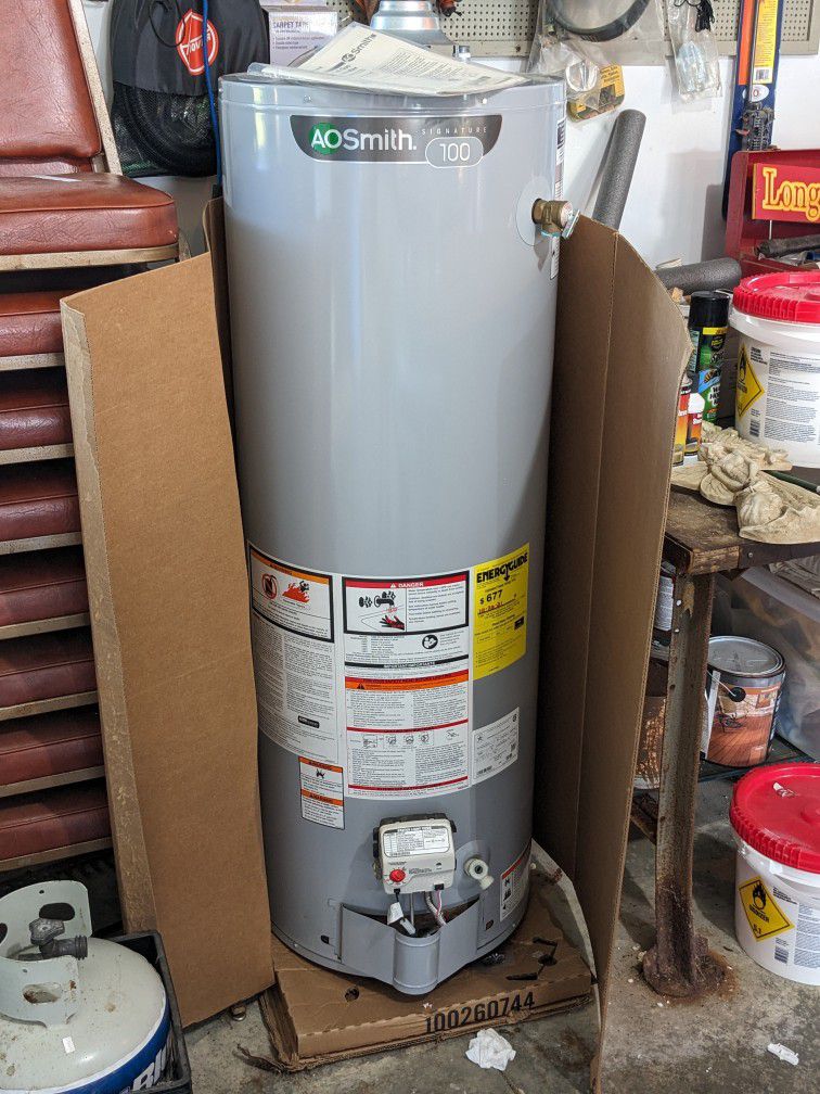 40 Gallon Propane Water Heater 