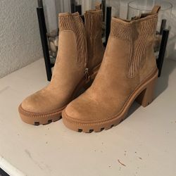 Jennifer Lopez Boots