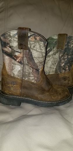 Child's Ariat Boots 13 1/2