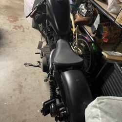 2014 Harley Davidson 883 Iron Side Black On Black I Will Not Part Out Only Serious Buyers 