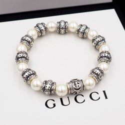 Gucci vintage metal pearl bracelet
