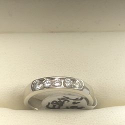 14 Kt White Gold & Diamonds , Wedding Band 