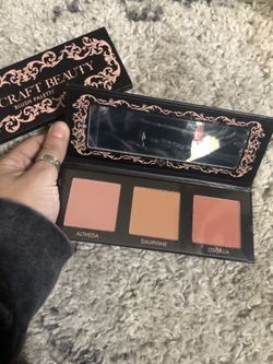 Love Craft Beauty Blush Palette