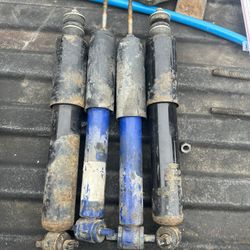 99-06 Silverado Gmc Stock Shocks