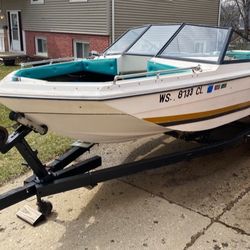 1979 Bayliner 16’ Tri-Hull Boat with Trailer