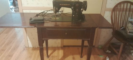 Antique Sewing Machine, Hide Away