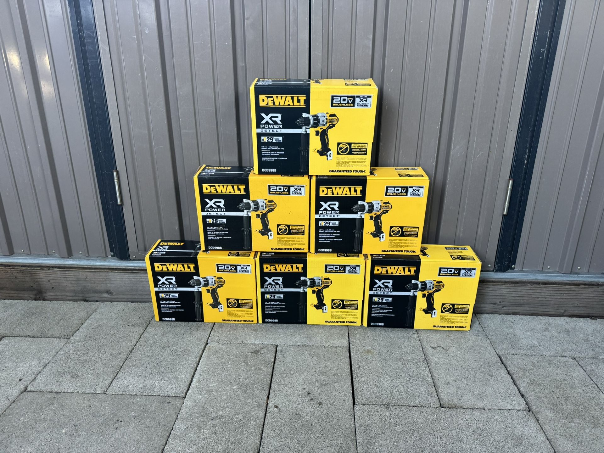 Dewalt 20v XR Hammer Drill/driver 1/2” Model #DCD998 (Tool Only)