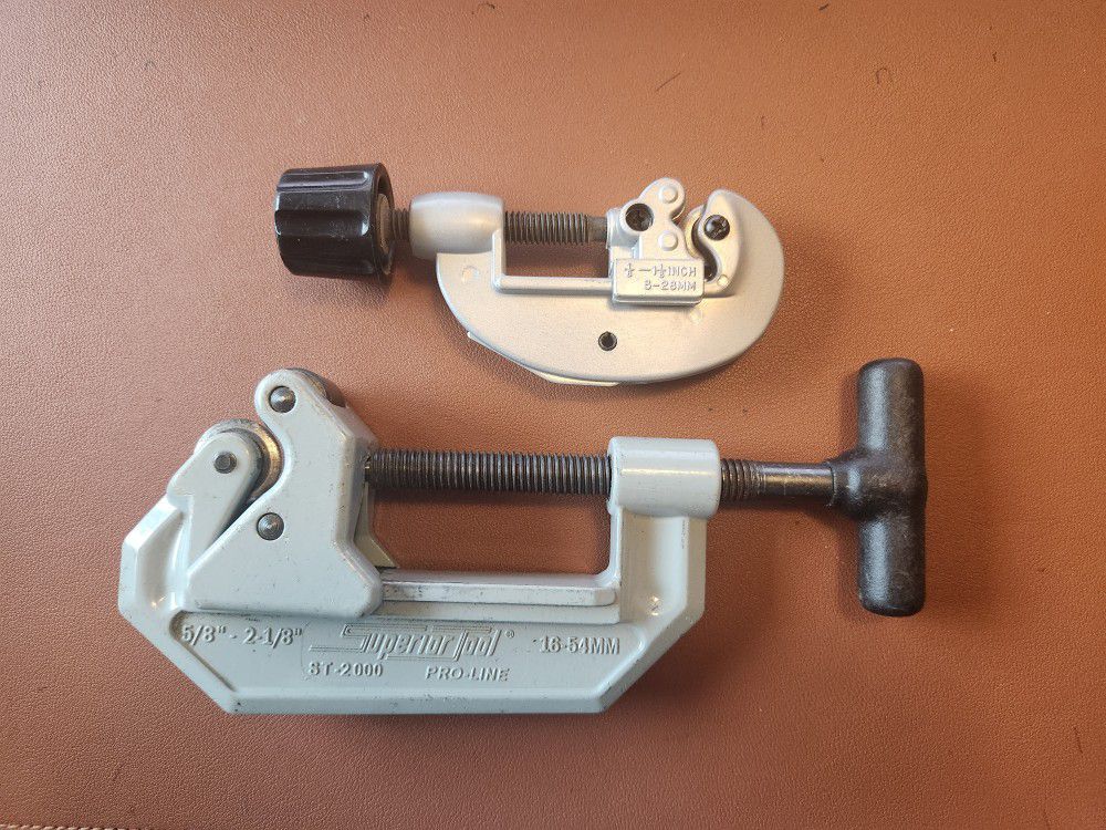 2 Pipe Cutters, up to 2 1/8", Superior Tools