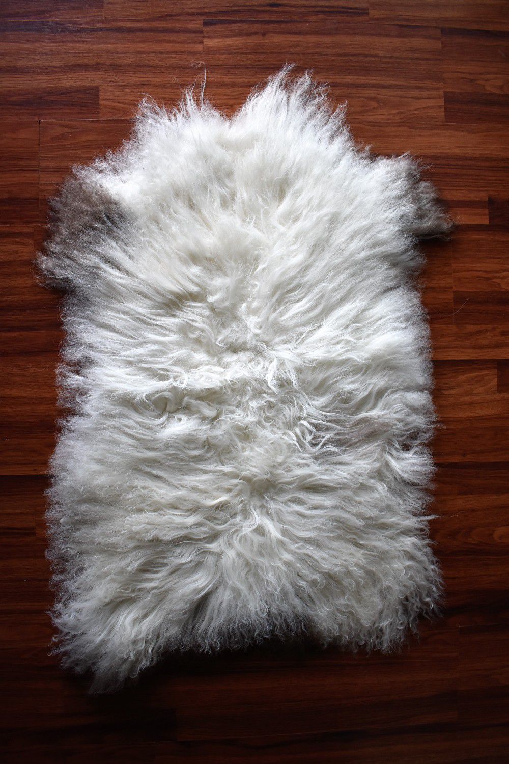 Soft Natural Sheepskin Rug, Brand New, 2'x3'