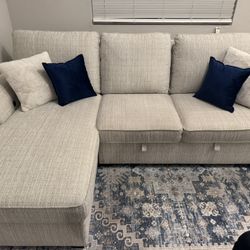 Reclining Couch With Storage