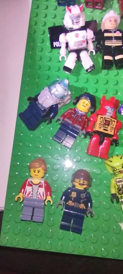 Lego figures Marvel and DC plus more