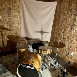 Drum Kit Yamaha Stage Custom All Birch Like New