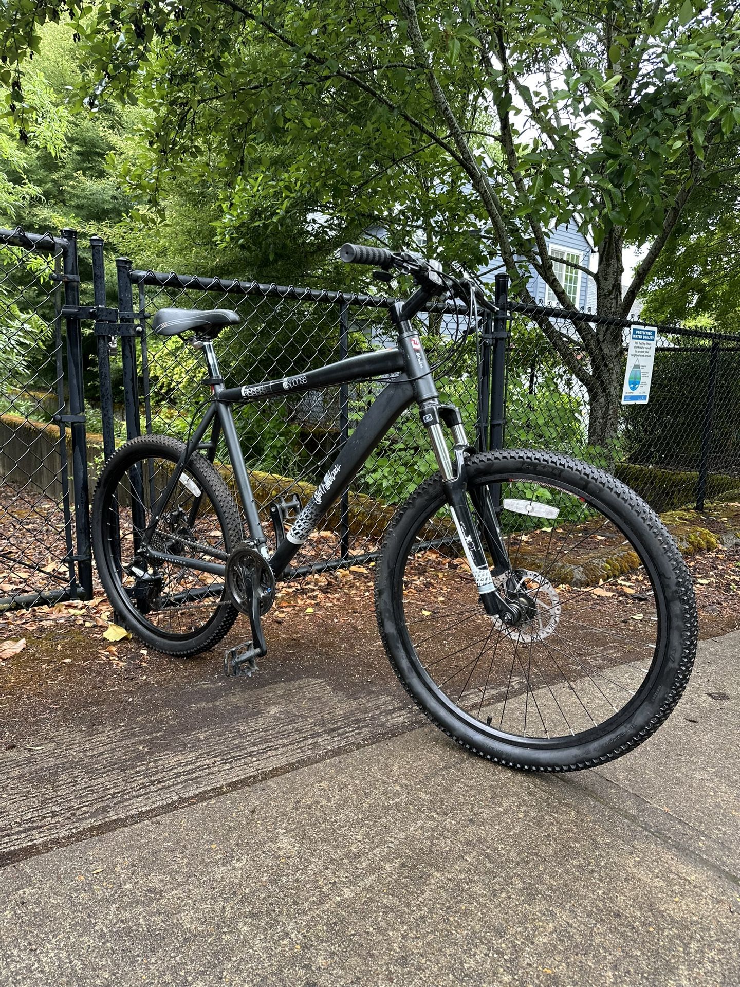 Men’s Diamondback Mountain Bike