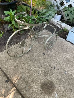 Plant holder decoration