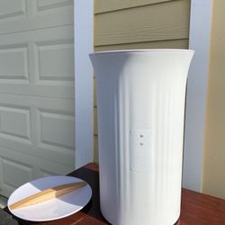 NEW Live Fine Towel Warmer 