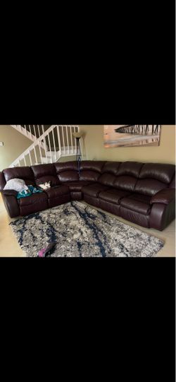 Leather Burgundy 2 recliner pull out sleeper