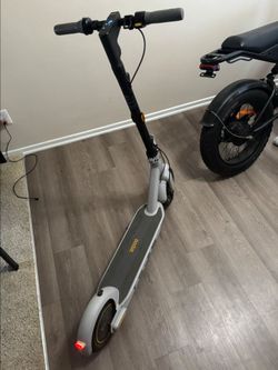 Electric scooter