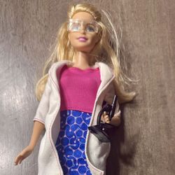 Chemist Barbie 