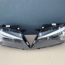 2011-2014 BMW X3 (F25)HEADLIGHTS XENON / LED OEM W/AFS ORIGINAL BMW