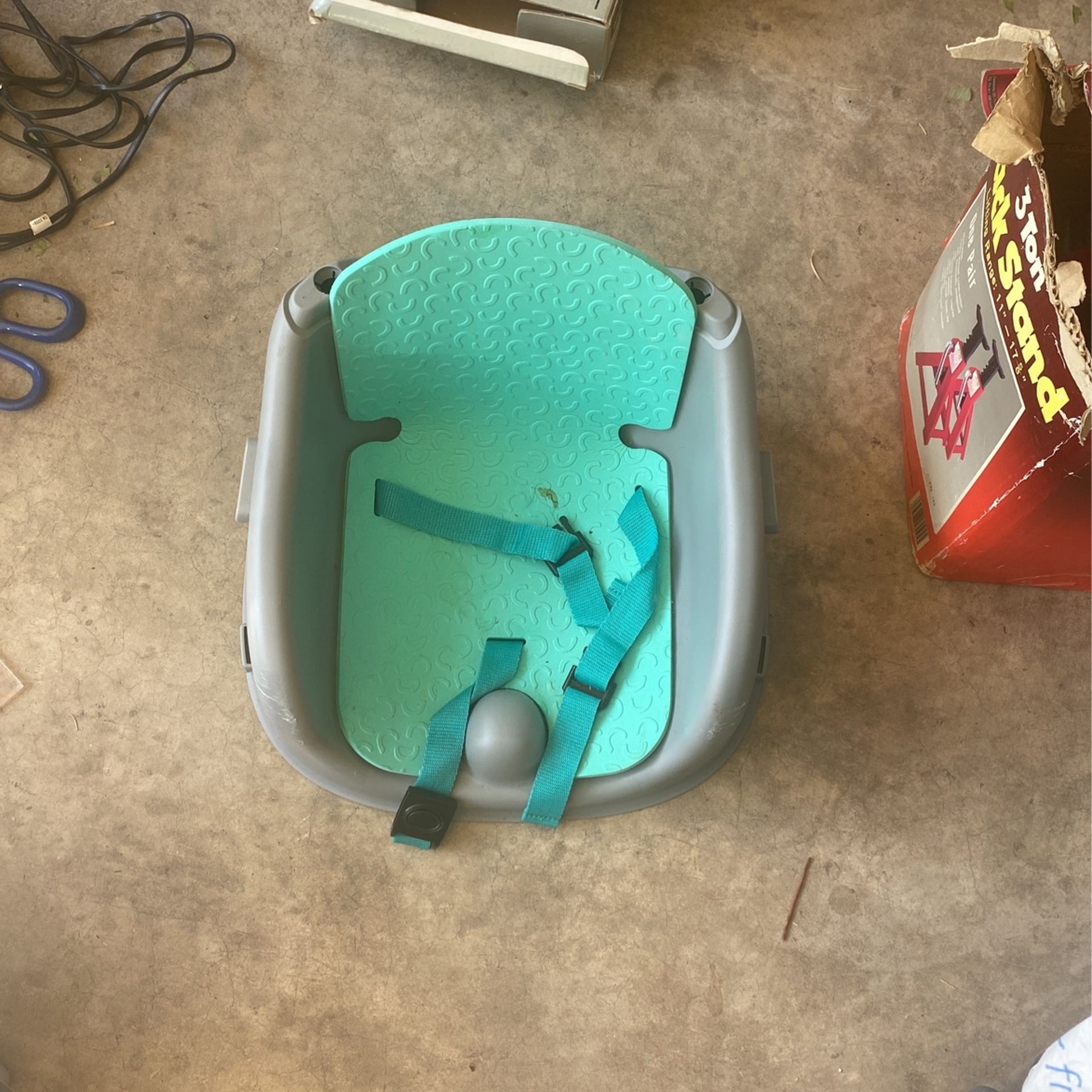 Child booster seat