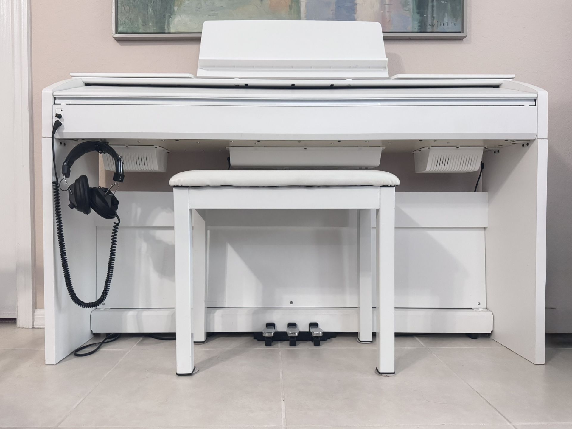 Casio Privia PX-860 Digital Piano - White with Bench & Headphones.