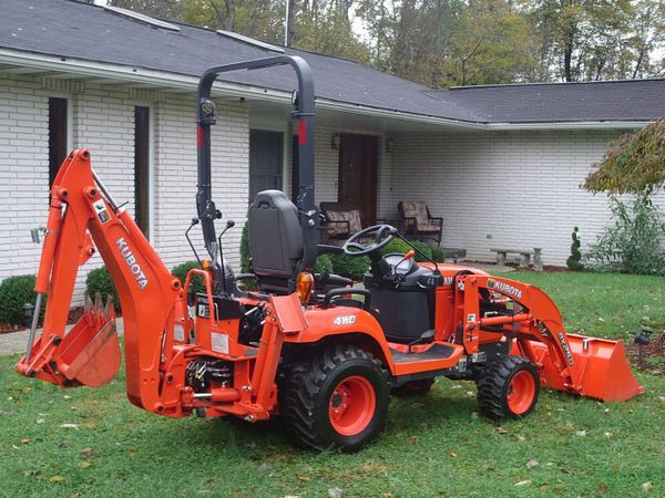 Tractor 2016 Kubota BX 25 D 4x4 for Sale in Buffalo, NY 