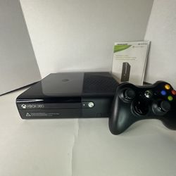 Xbox 360 Slim Bundle + Controller + 18 Games (Halo, Batman, LEGO)