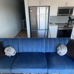 Couch/Futon 