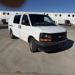 2017 Chevy Express 2500 Cargo