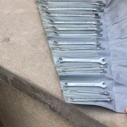 Vintage Craftsman Metric Wrench Set