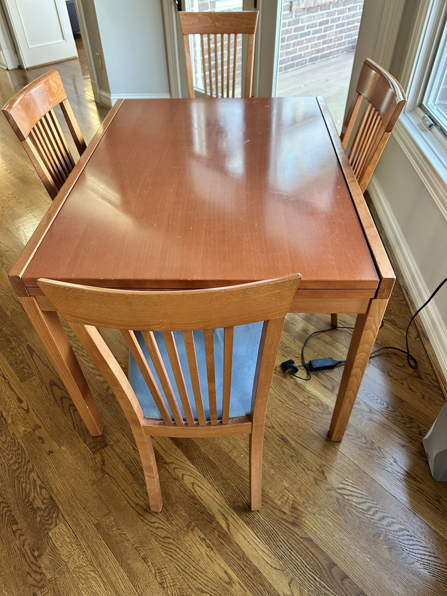 Dining Table Set