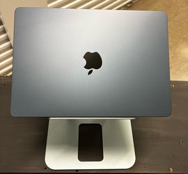Apple MacBook Air 13.6" M3