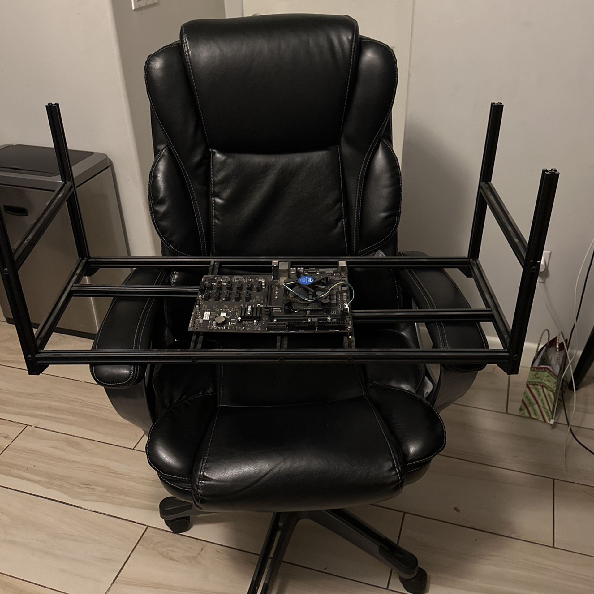 Crypto mining rig startup