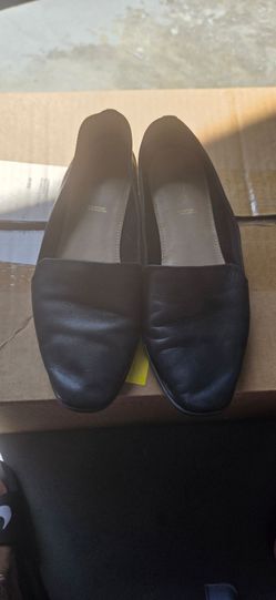Good condition aldo women shoes size 7