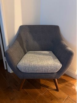 Arm chair