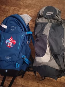 Oster and Deuter backpacks hikelite