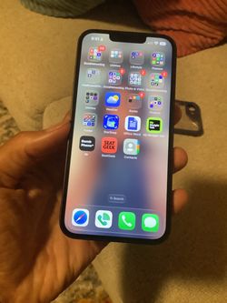 iPhone 16 e 128gb like new in Box total wireless/ straight talk