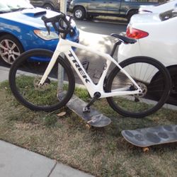 Trek DOMANE+