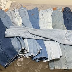 Lot Of 11 40 X 30 Jeans Levi 505s, Kirkland, Etc.  
