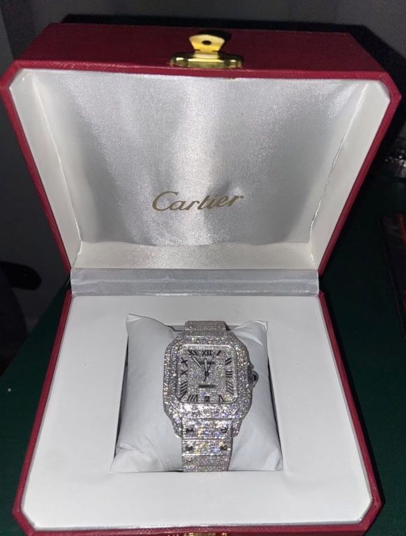  Moisanite Cartier Santos 