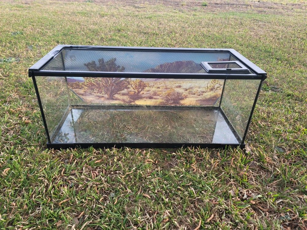 Reptile/Fish Tank 20 Gallon 30"L x 12"W x 12"H