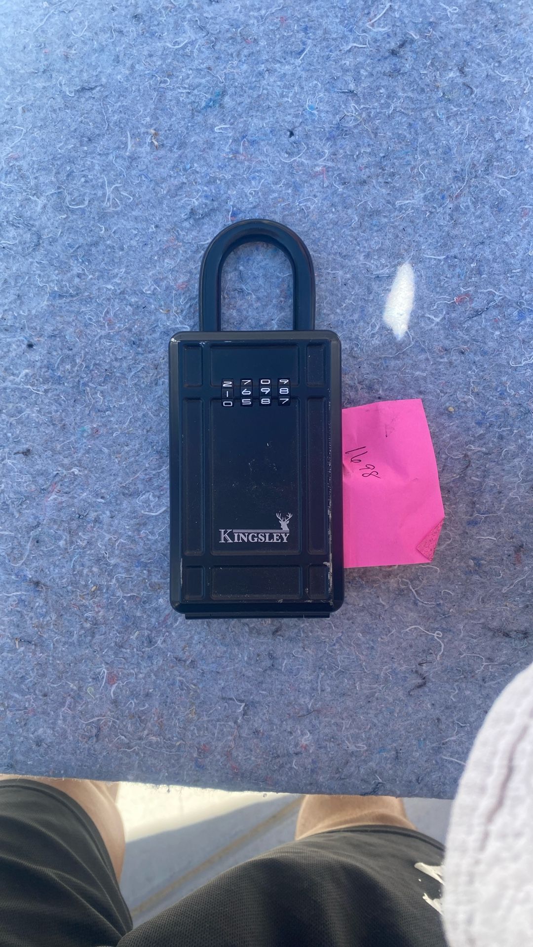 Kingsley 4 code lock box 