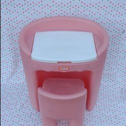 Little Tikes Pink Vanity Salon Desk & Pink Chunky Chair