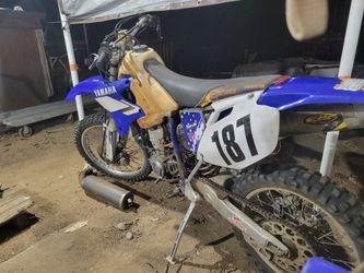 Yz400