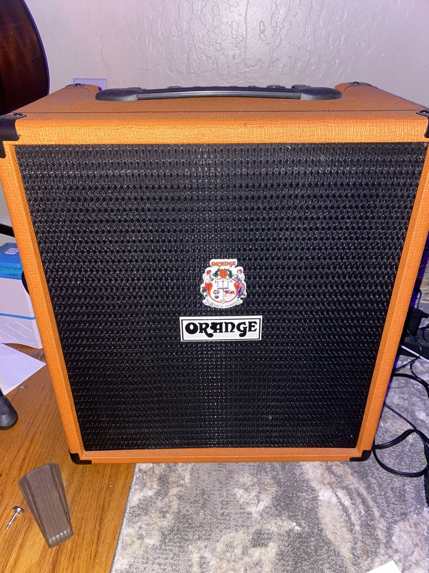 Orange bass Amp