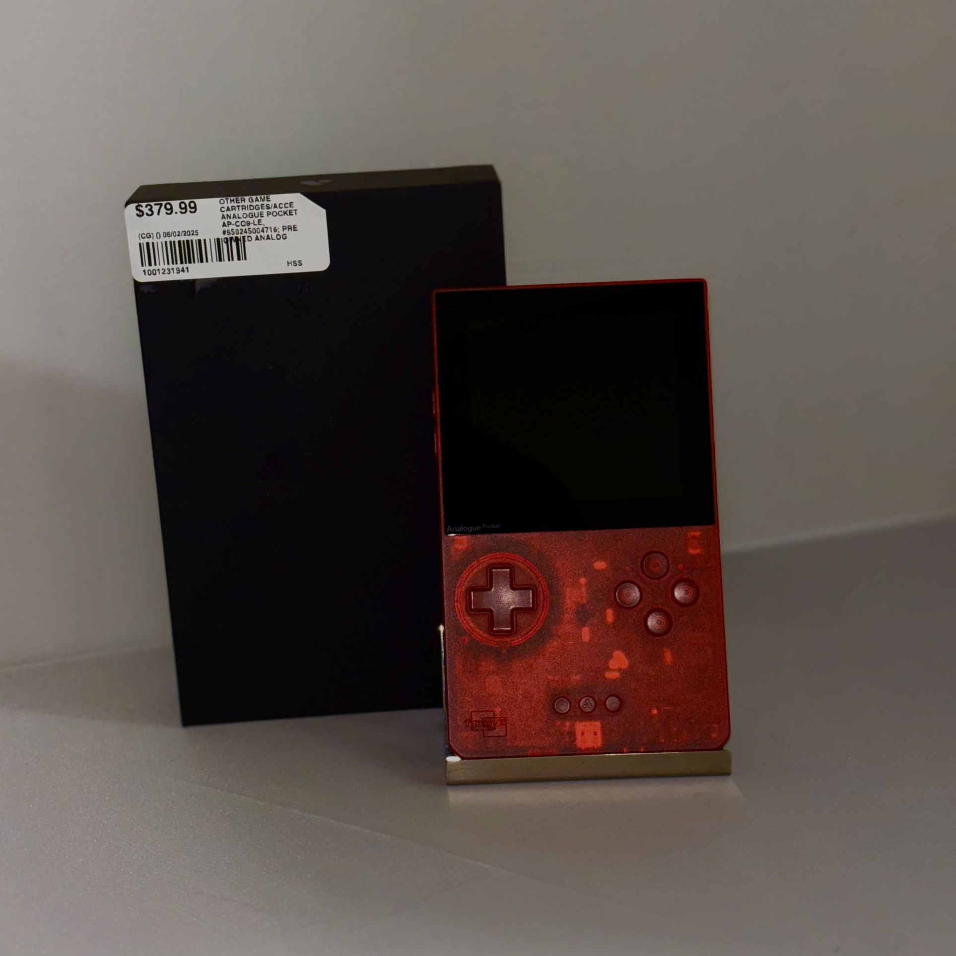 Analogue Pocket Limited Edition Transparent Red AP-C09-LE