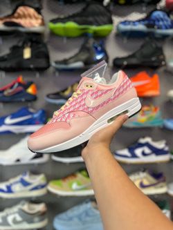 Nike Air Max 1 Strawberry Lemonade