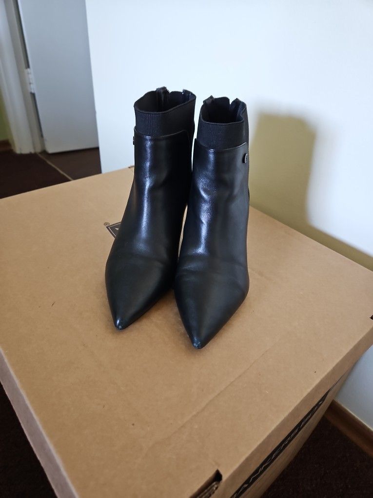 Ankle Boots, Bandolino Size 7